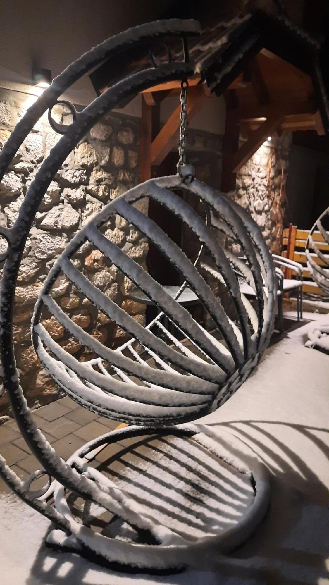 Seoski Turizam Melovic Rozanstvo Exteriör bild